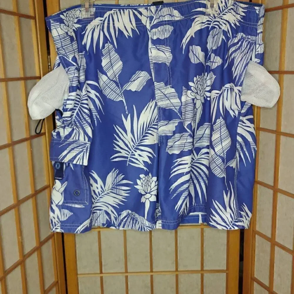 Newport Blue Men's Hawaiian Leaf Pattern Board Shorts Blue Large